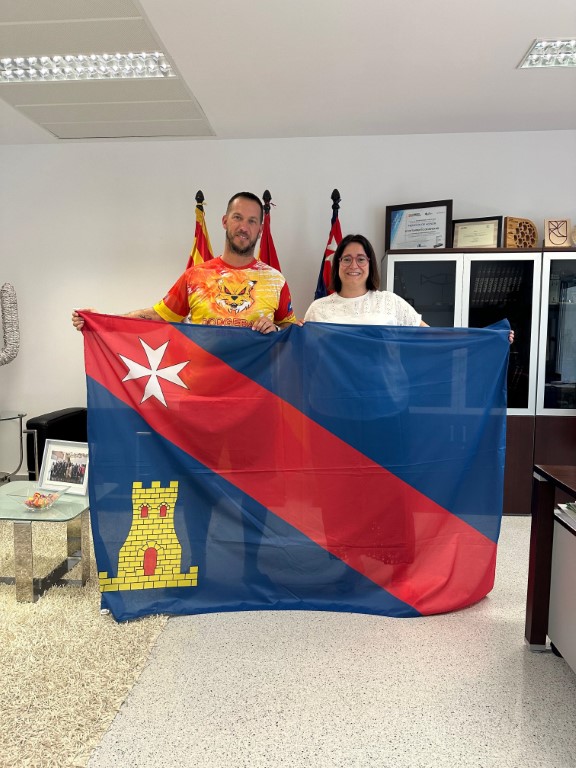 Andrés Grau porta la bandera de Binéfar al Mundial de Dodgeball en Austria