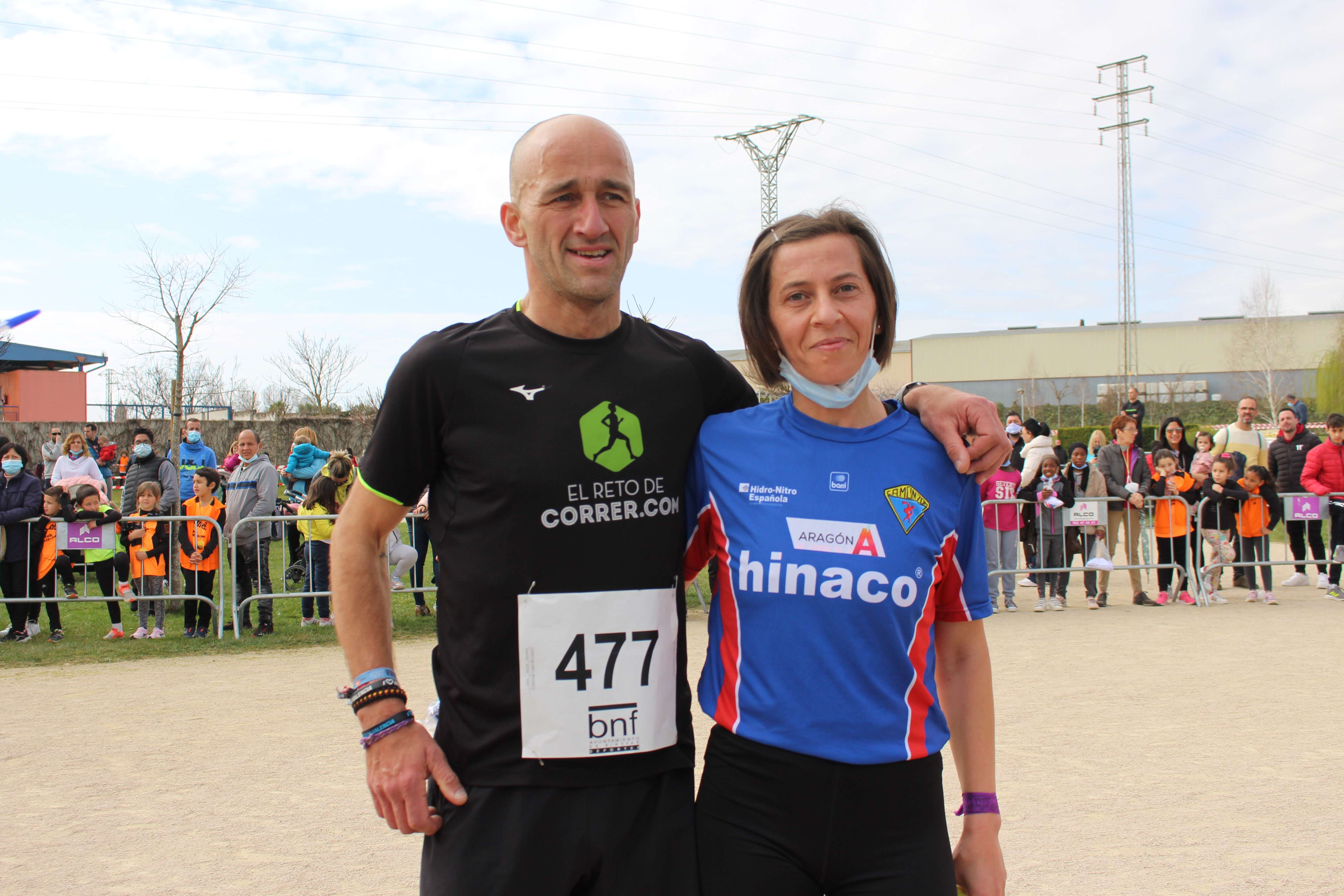 César Mur y Alina Stroia se alzan con la victoria en la carrera popular del XLV Cross de San Quílez de Binéfar