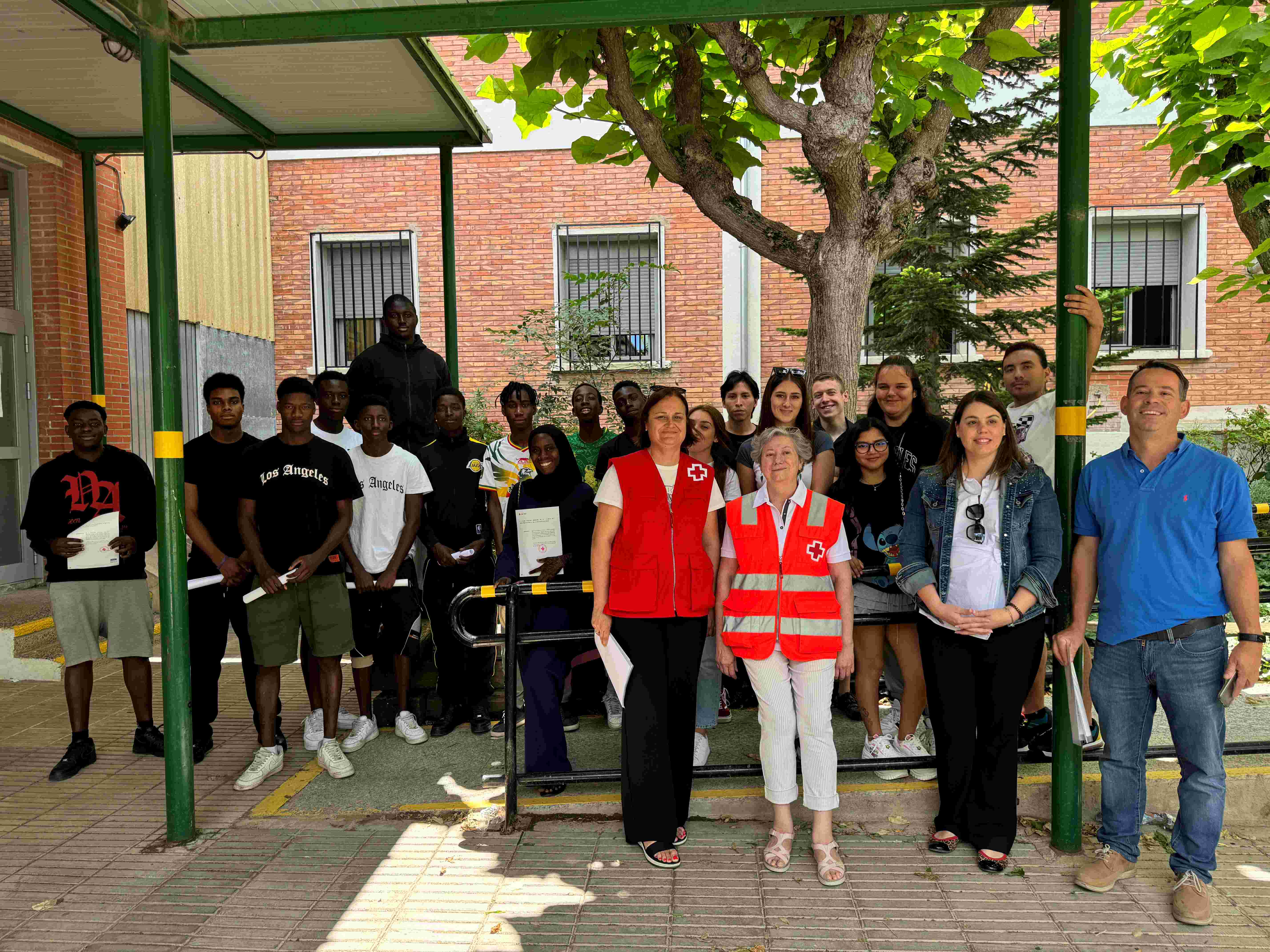 La Concejalía de Bienestar Social y Cruz Roja entregan los diplomas del curso de Primeros Auxilios