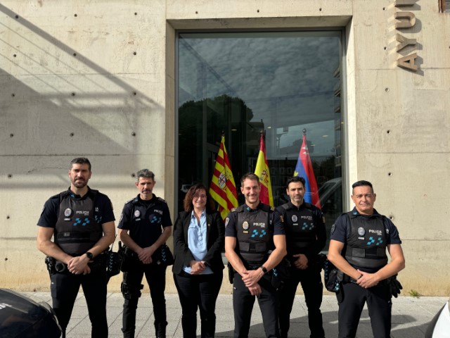 Cuatro agentes de la Policía Local de Binéfar viajan a Valencia para colaborar en la atención a las víctimas