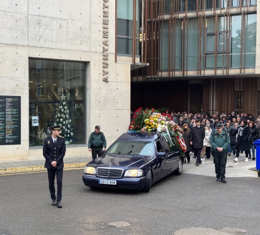 Binéfar despide al ex alcalde y concejal Alfonso Adán en un multitudinario y emotivo funeral