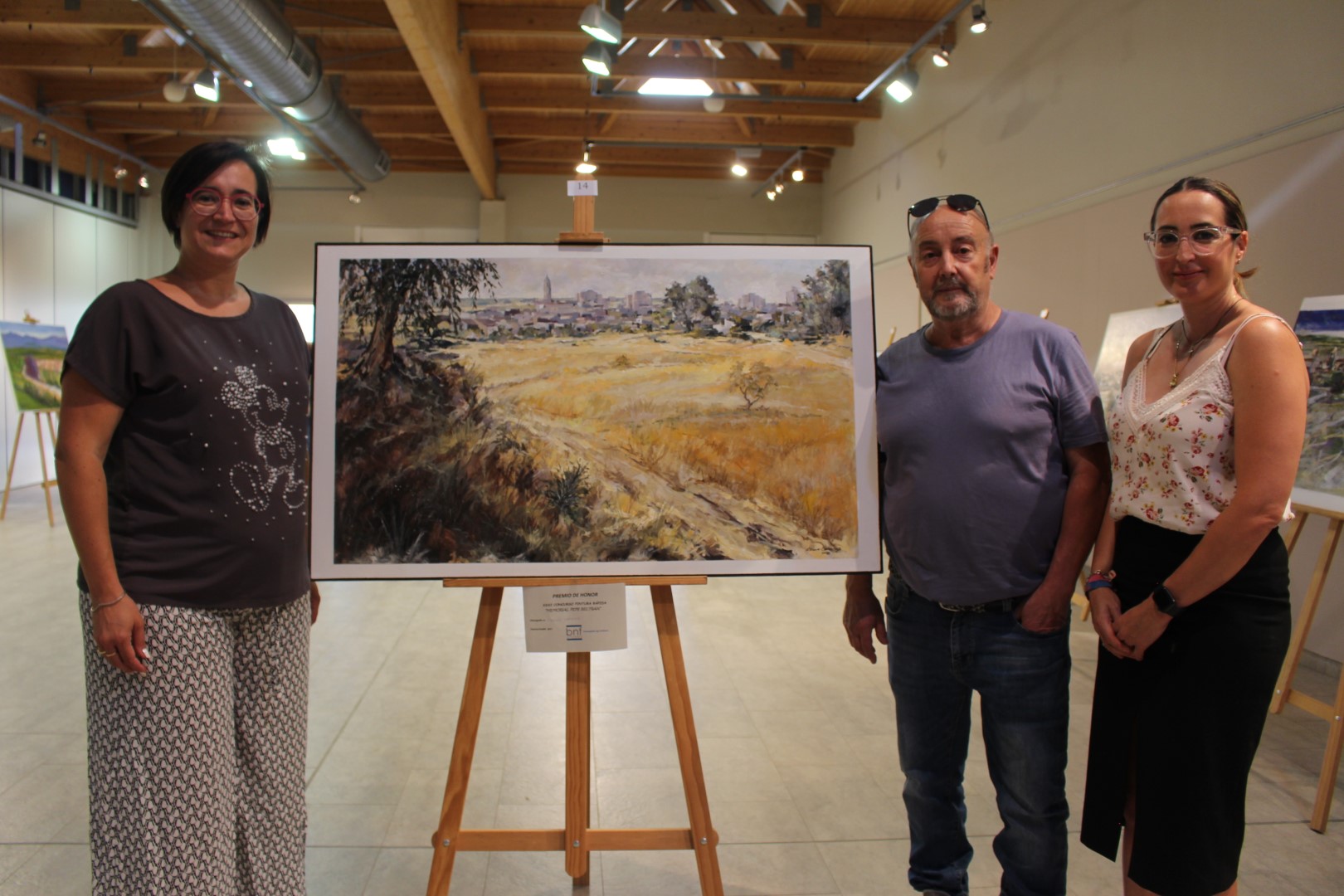 El premio de honor del XXXI Concurso de Pintura Rápida de Binéfar ha sido para el pintor Carlos Cardona