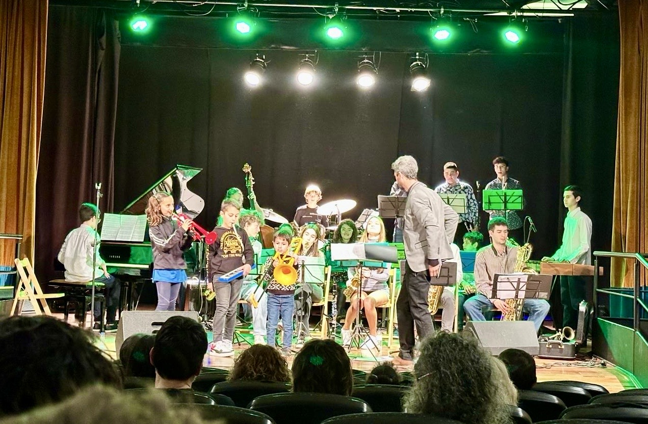 La big band de jóvenes aragoneses Jazz For Kids celebra su décimo aniversario en Binéfar