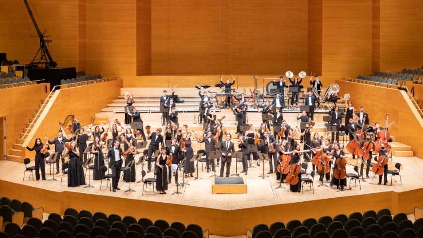 La Joven Orquesta Sinfónica de Barcelona ofrece un concierto de Navidad con un repertorio de bandas sonoras