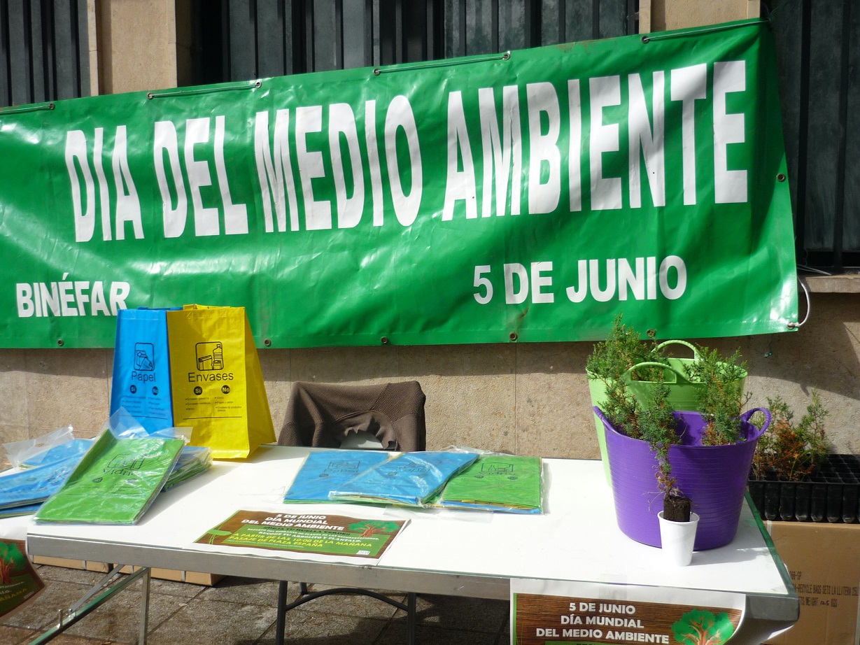 Planta un árbol el Día del Medio Ambiente