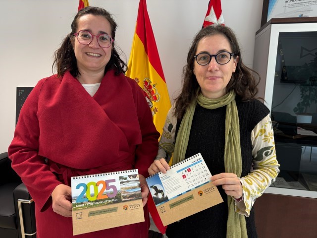 La Concejalía de Medio Ambiente distribuye 1.000 calendarios de mesa entre escolares y ciudadanía para difundir la fauna y el ecosistema de Binéfar