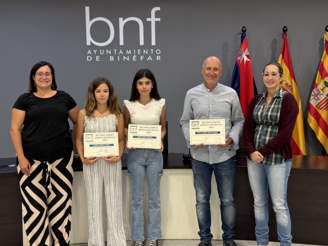 El Ayuntamiento de Binéfar reconoce el mérito de cuatro deportistas locales