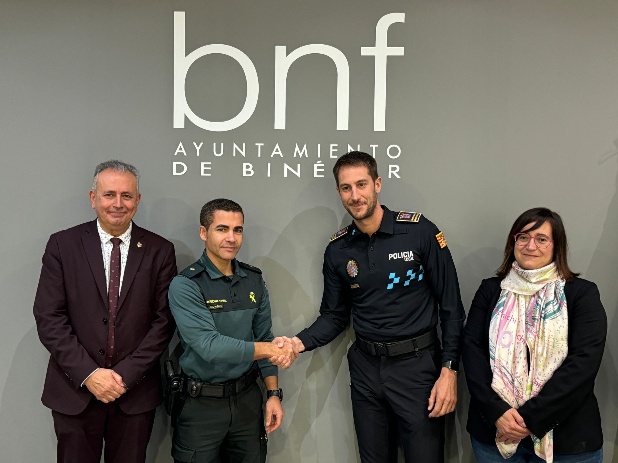 La Junta de Seguridad de Binéfar acuerda que la  Policía Local amplíe su seguimiento de los casos de  violencia de género en el municipio