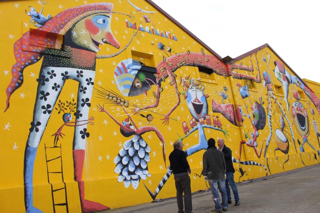 Imaginaria protagoniza el mural pintado por Gubianas dentro de las jornadas de Arte Urbano